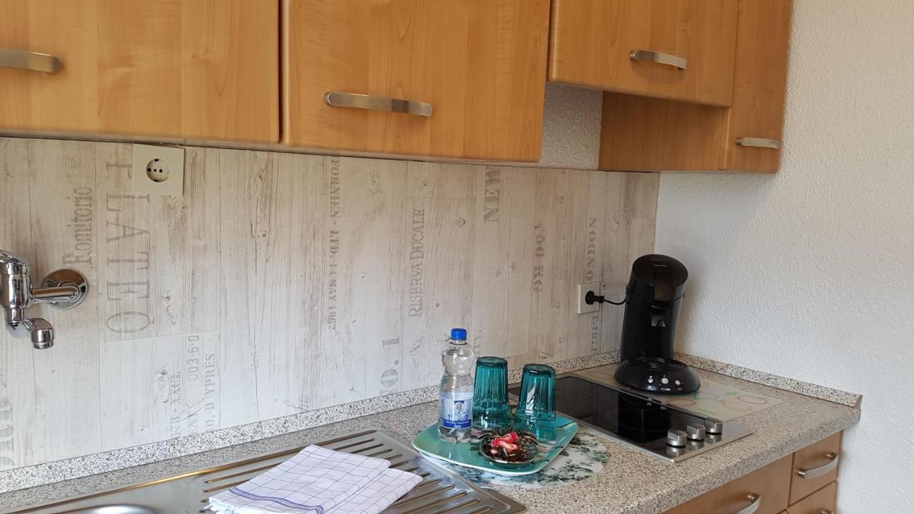 Ferien-& Monteurwohnung Koenen2 Nah Am Westfield Centro Оберхаузен Екстериор снимка